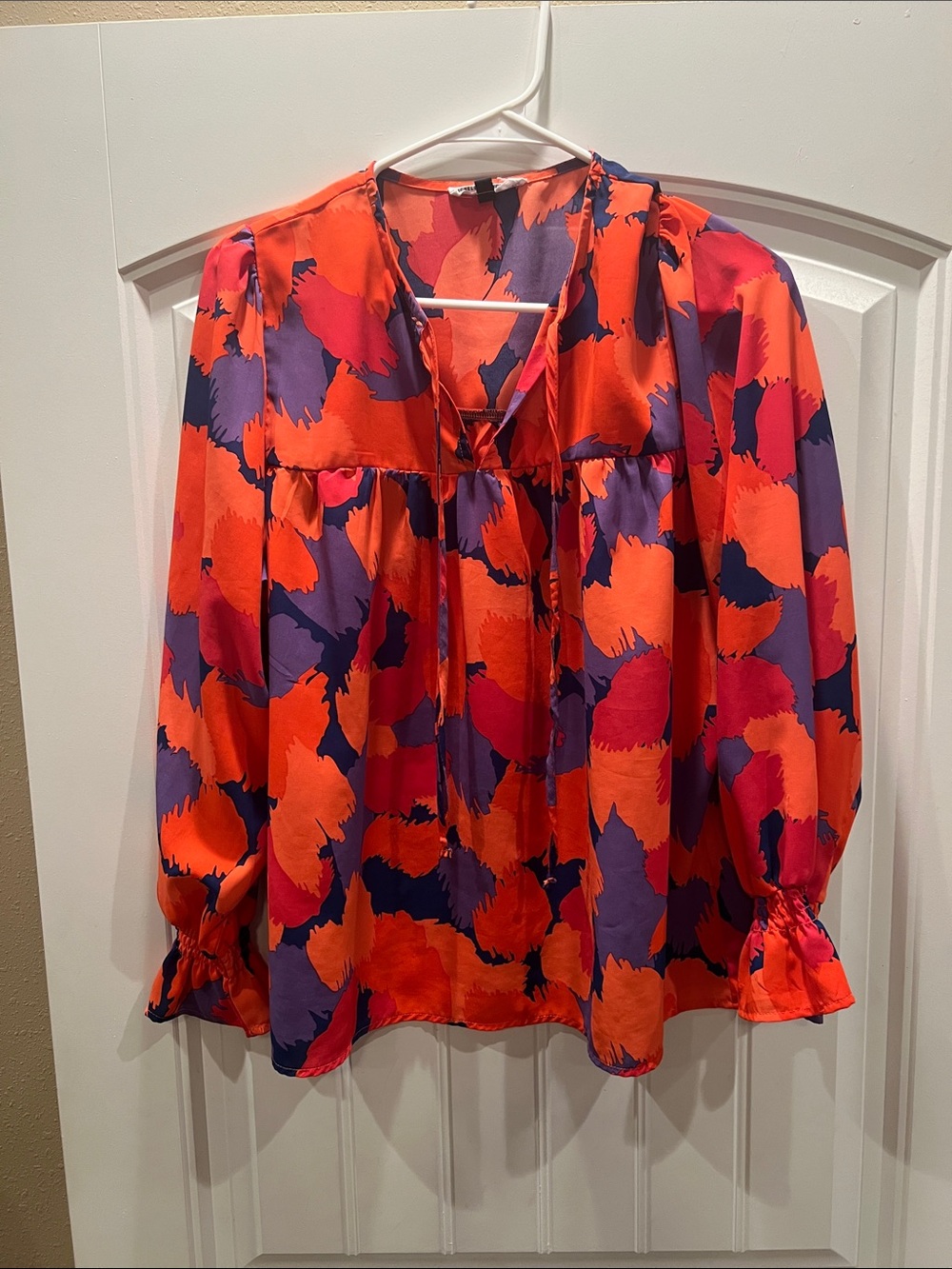 Women’s Vibrant Abstract Print Tie-Neck Blouse in Orange and Purple
